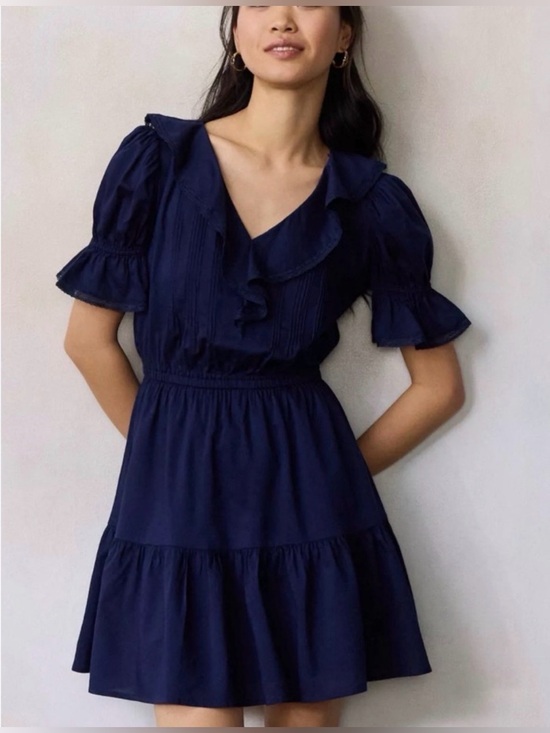 LC Lauren Conrad Dresses & Skirts - NEW…LC Lauren Conrad Navy Ruffle V-Neck Dress